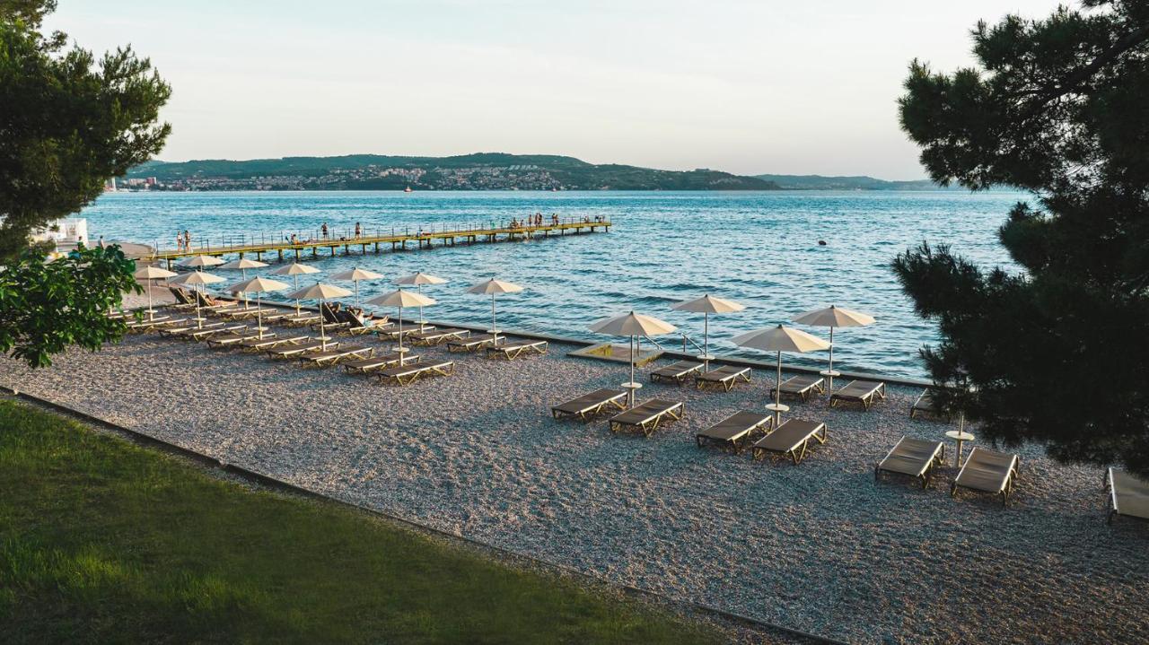 Adria Apartments - Hotel & Resort Adria Ankaran Extérieur photo